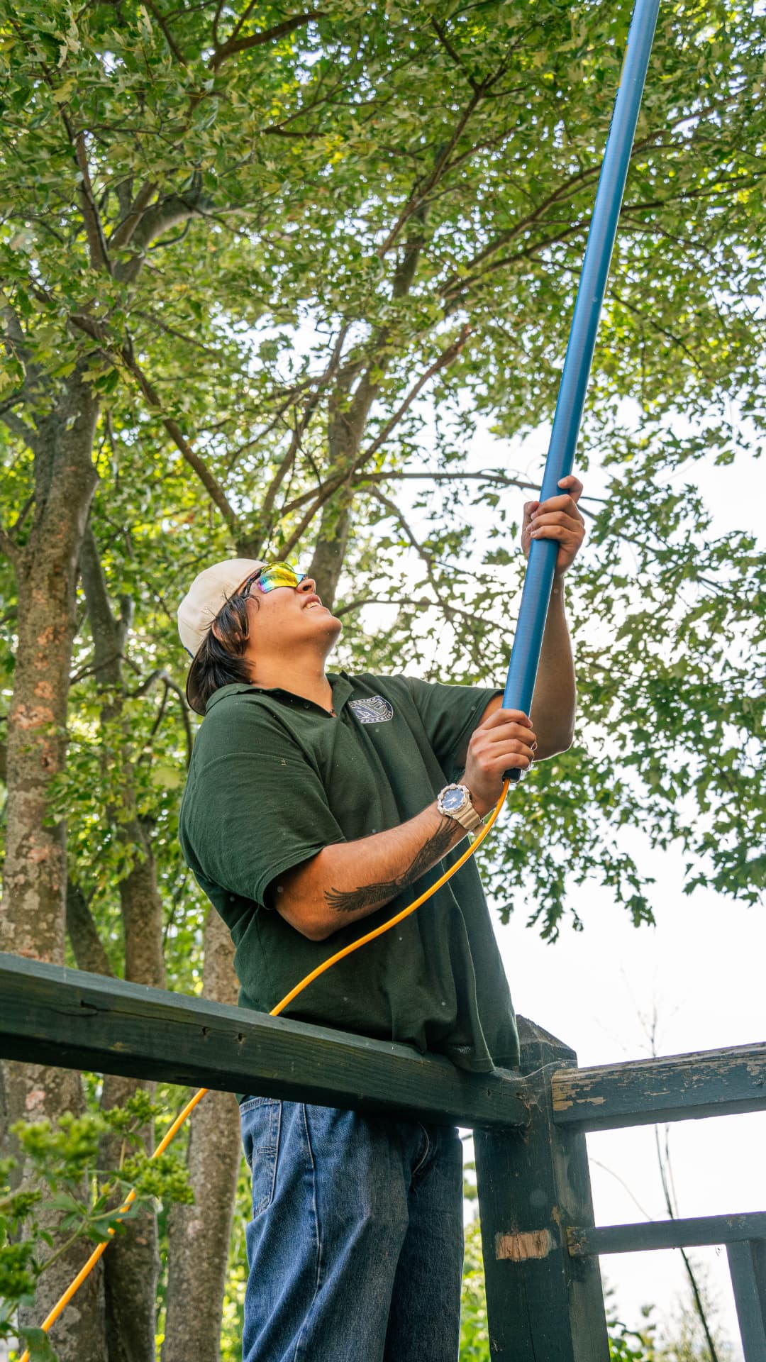 Hard-to-reach work — Decks, railings and second-storey access
