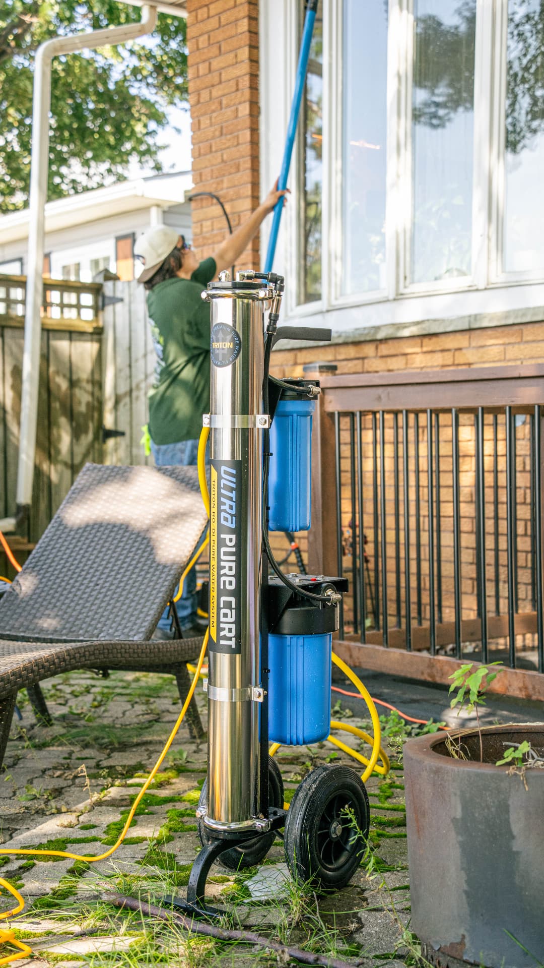Pro equipment — Triton pure-water system on every glass job